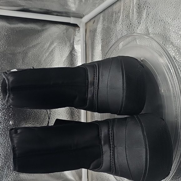 J Toddler Boys Snow Boot Waterproof Insulated Sz 2 - Picture 2 of 7